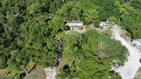 Undisclosed, Labelle, FL 33935