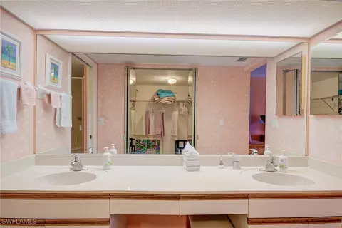 Bath - 4120 Lorene Dr #109, Estero, FL 33928 photo 2 of 3