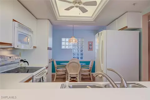 Kitchen - 4120 Lorene Dr #109, Estero, FL 33928 photo 1 of 3