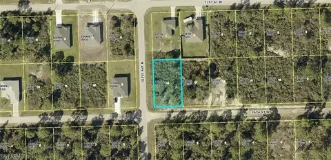 3112 70th St W, Lehigh Acres, FL 33971