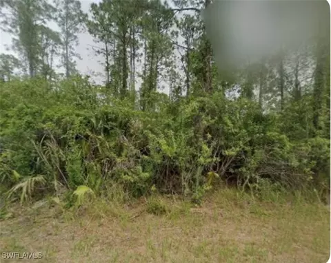 4 Johns Ave, Lehigh Acres, FL 33936