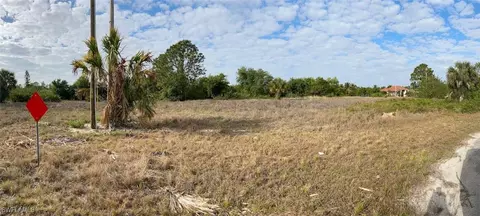 708 Canterbury Cir, Lehigh Acres, FL 33974