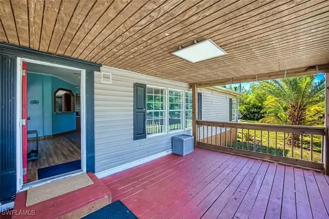1216 Pine Ave, Labelle, FL 33935 photo 7