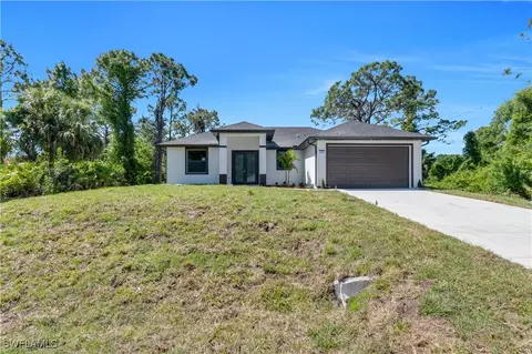 2617 16th St W, Lehigh Acres, FL 33971