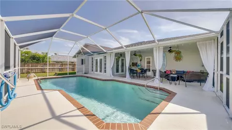 2224 SE 5th Ct, Cape Coral, FL 33990