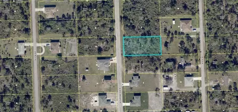 916 Richmond Ave N, Lehigh Acres, FL 33972