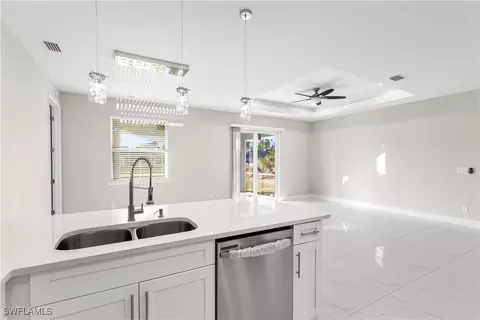 407 W 7th St, Lehigh Acres, FL 33972 photo 10