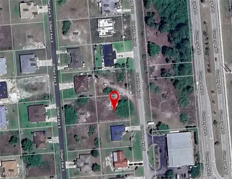 1118 Gretchen Ave S, Lehigh Acres, FL 33973