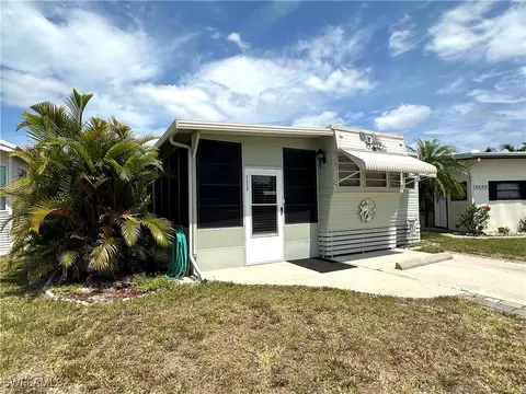 4520 Lafayette Ln E, Estero, FL 33928 photo 2