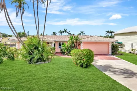 5428 SW 2nd Pl, Cape Coral, FL 33914