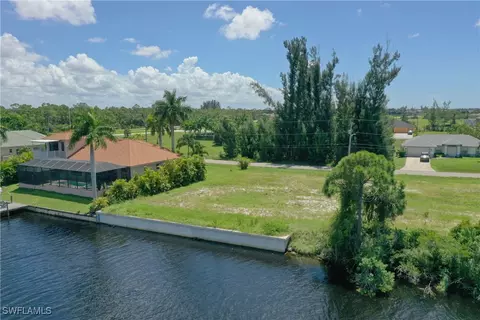 3217 NW 21st Ter, Cape Coral, FL 33993