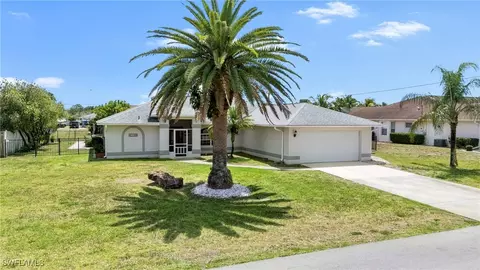 1730 Englewood Ave, Lehigh Acres, FL 33936