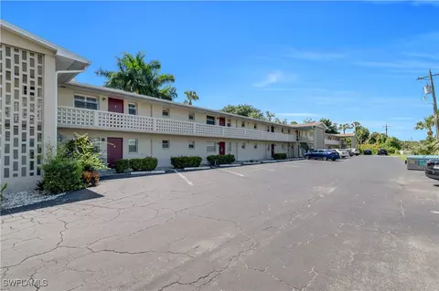 1015 Tropic Ter, North Fort Myers, FL 33903