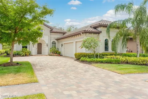 10992 Esteban Dr, Fort Myers, FL 33912