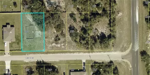 2506 52nd St SW, Lehigh Acres, FL 33976