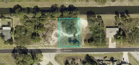 2514 Hawalaska St, Lehigh Acres, FL 33973