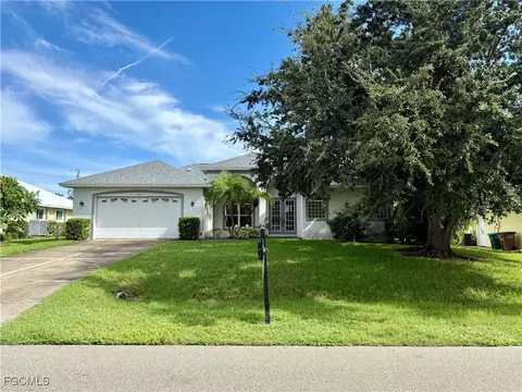 1529 SW 49th Ter, Cape Coral, FL 33914