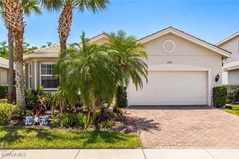 11268 Sparkleberry Dr, Fort Myers, FL 33913