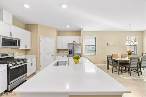 20153 Hartford Blvd, Estero, FL 33928 photo 6