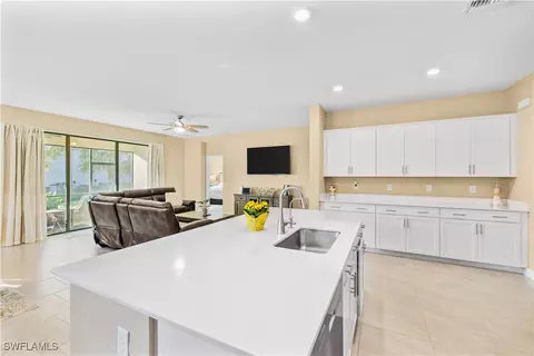 20153 Hartford Blvd, Estero, FL 33928 photo 7