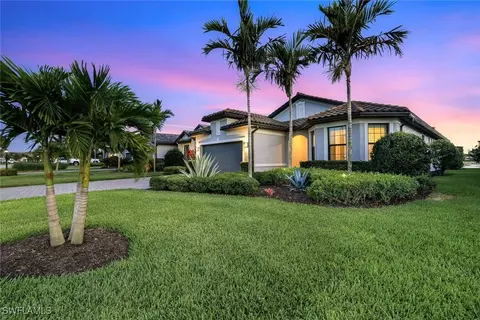 19572 Utopia Ln, Estero, FL 33928 photo 2