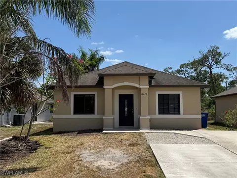 10070 Carolina St, Bonita Springs, FL 34135