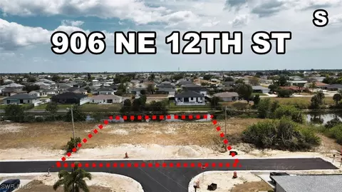 906 NE 12th St, Cape Coral, FL 33909
