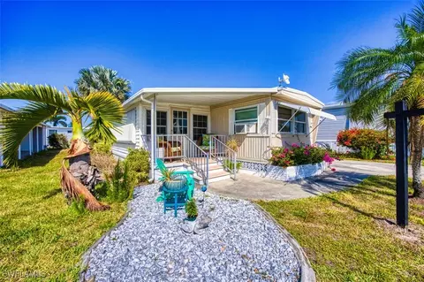 42 Ronald Dr NE, Fort Myers, FL 33908