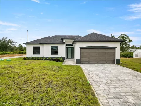 1222 Hibiscus Ave, Lehigh Acres, FL 33972