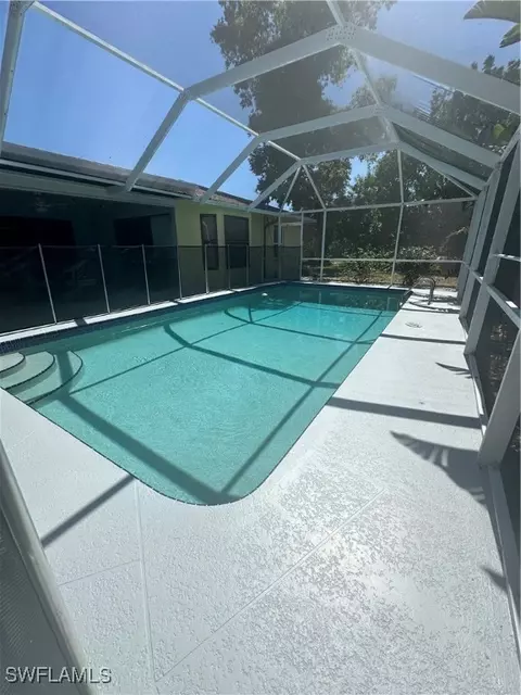 1209 SW 36th Ter, Cape Coral, FL 33914