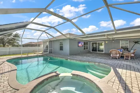 1137 Nelson Rd N, Cape Coral, FL 33993