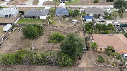 4115 18th St SW, Lehigh Acres, FL 33976