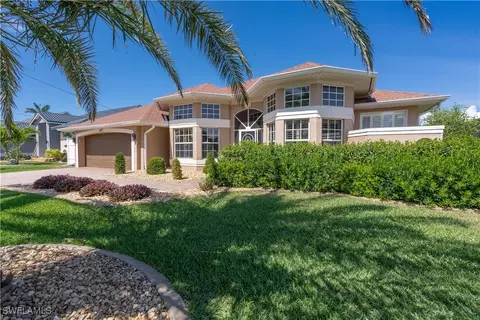 5228 SW 8th Ct, Cape Coral, FL 33914