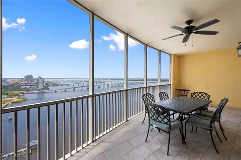 2745 1st St #2103, Fort Myers, FL 33916