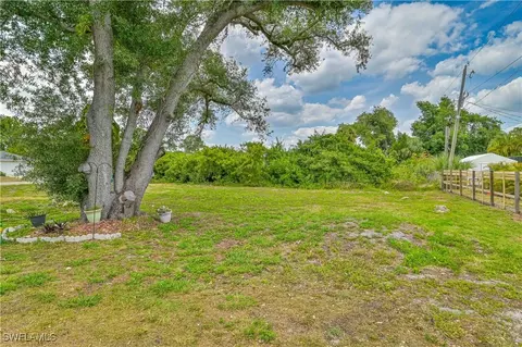 2128 Bendway Dr, Port Charlotte, FL 33948