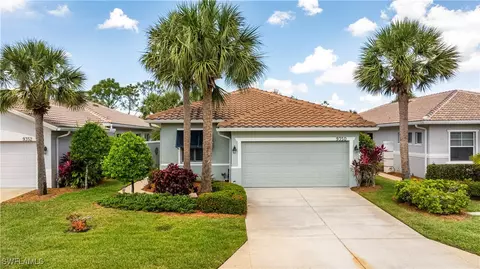 9350 Trieste Dr, Fort Myers, FL 33913