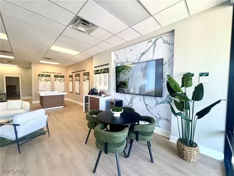 6089 Barbara Cir, Naples, FL 34112 photo 23