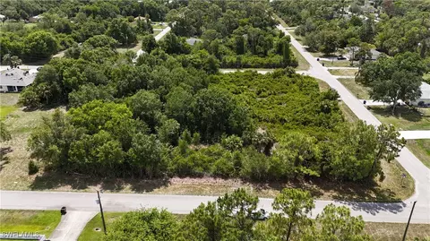 6047 Jonathan Ave, Fort Myers, FL 33905