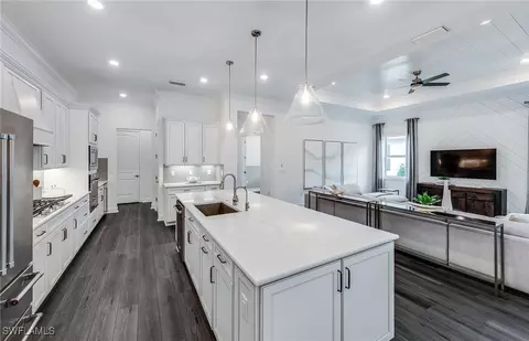 20619 Napa Loop, Estero, FL 33928 photo 6