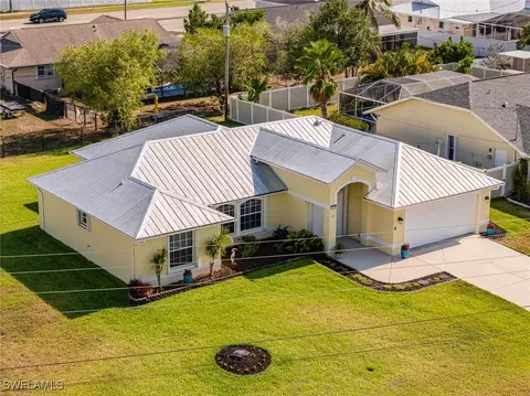 2026 NE Van Loon Ter, Cape Coral, FL 33909
