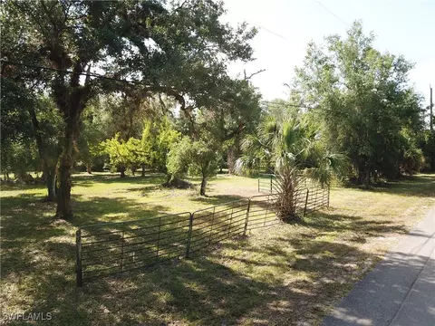 3201 Bateman Rd, Alva, FL 33920 photo 14