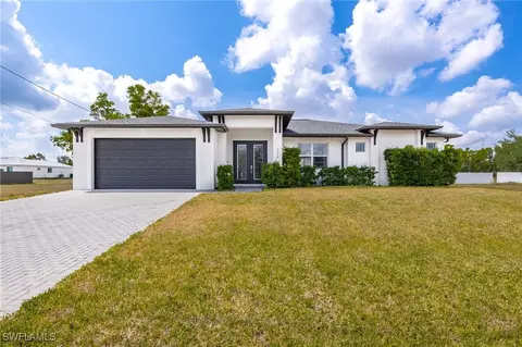 1110 NE 32nd St, Cape Coral, FL 33909
