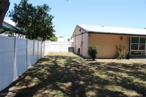Exterior - 4049 Rainbow Cir, Labelle, FL 33935 photo 2 of 6
