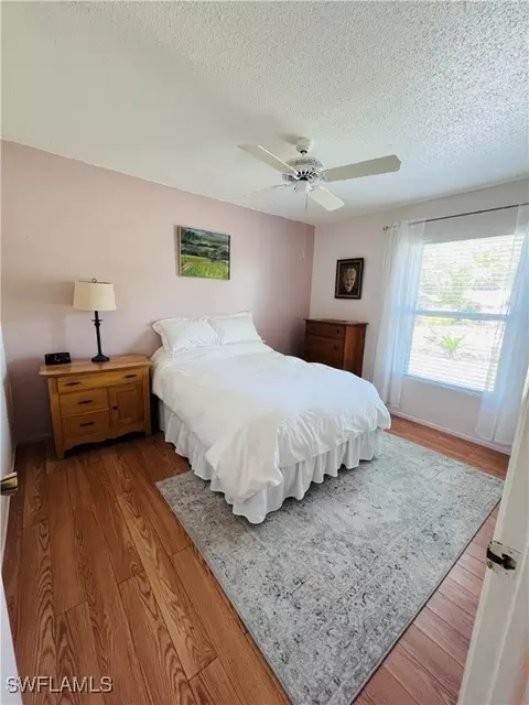 Bedroom - 4049 Rainbow Cir, Labelle, FL 33935 photo 2 of 3