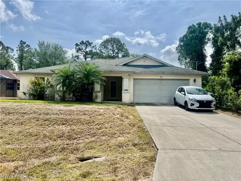 713 Crestline Ave S, Lehigh Acres, FL 33974