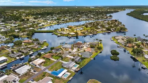 13846 Sleepy Hollow Ln, Fort Myers, FL 33905