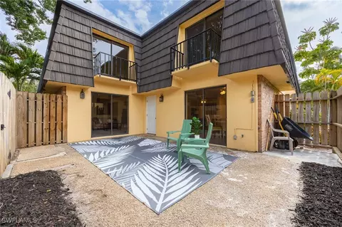 1237 Woodrose Ct #4, Fort Myers, FL 33907