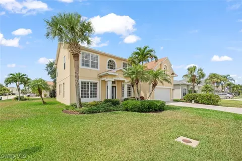 9501 Gladiolus Blossom Ct, Fort Myers, FL 33908