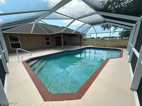 1322 NE 20th Pl, Cape Coral, FL 33909