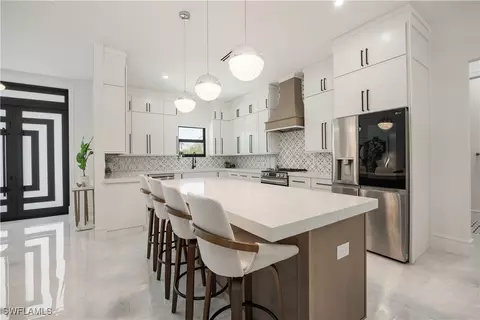 24131 Cock Robin Ln, Bonita Springs, FL 34135